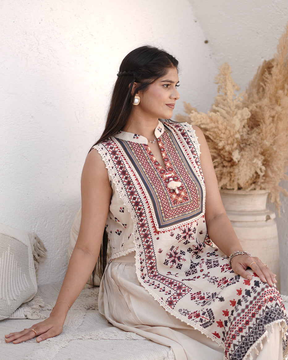 Ivory Heritage Embroidered Kurta Set